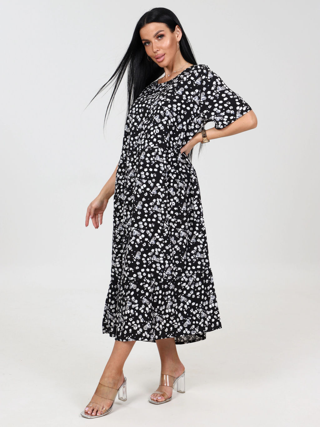 Платье женское, цвет черный белый