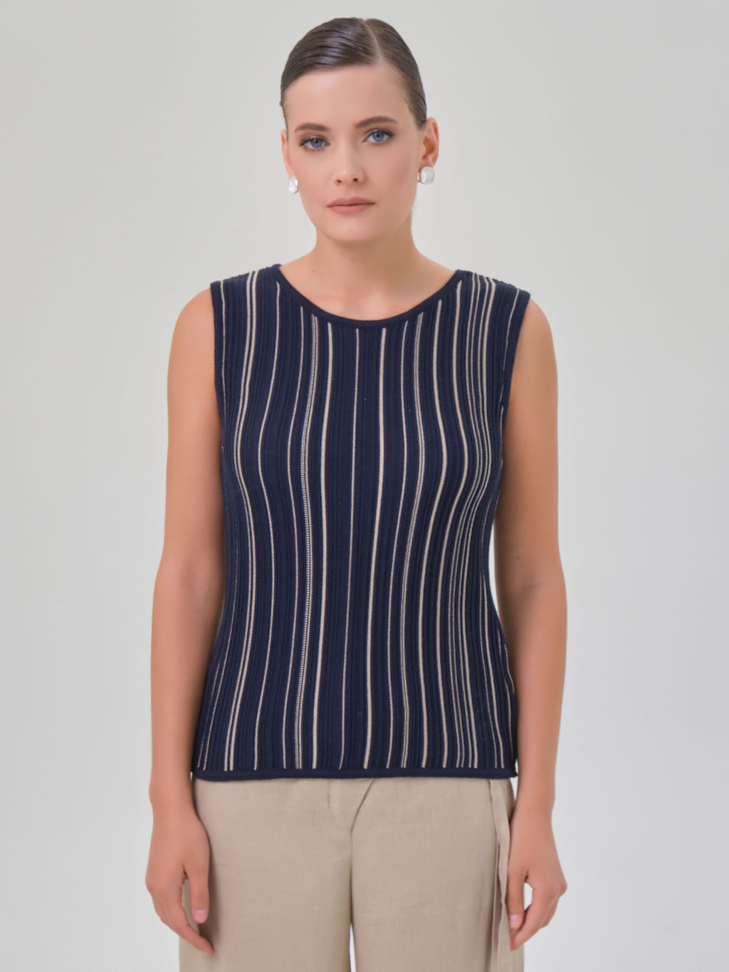 Блузка вязаная без рукавов - Stilla фото 11