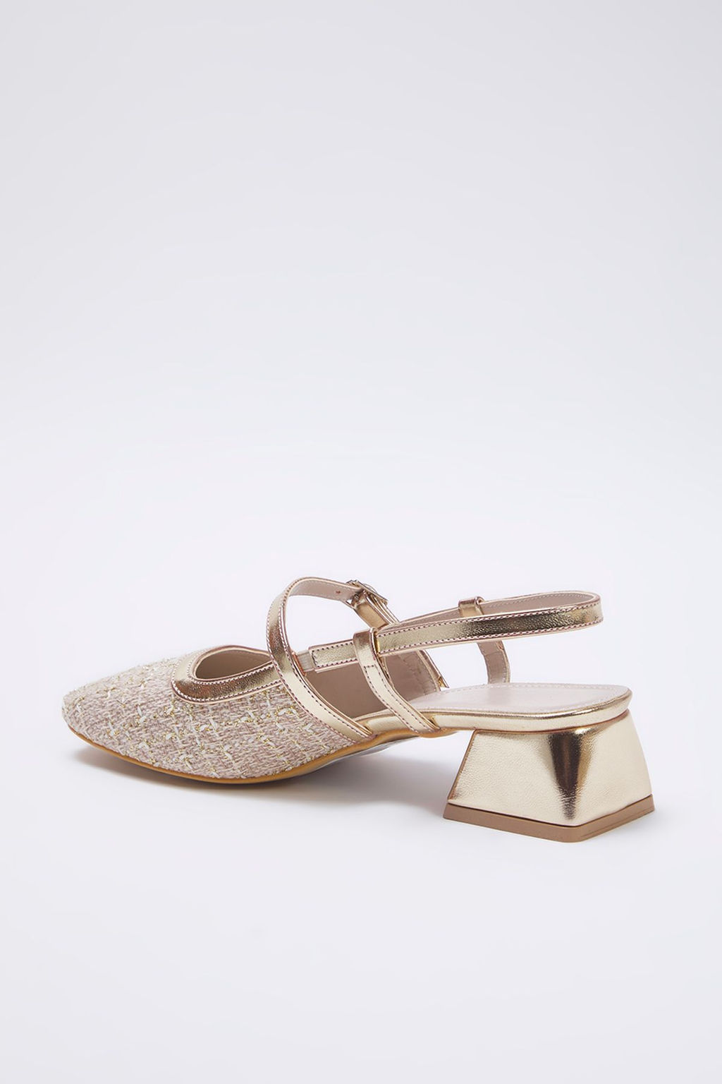 Bej Tuvit Kare Burun Mary Jane Kad?n 3 cm Dengeli Blok Topuklu Ayakkab? TAKSS25TO00023