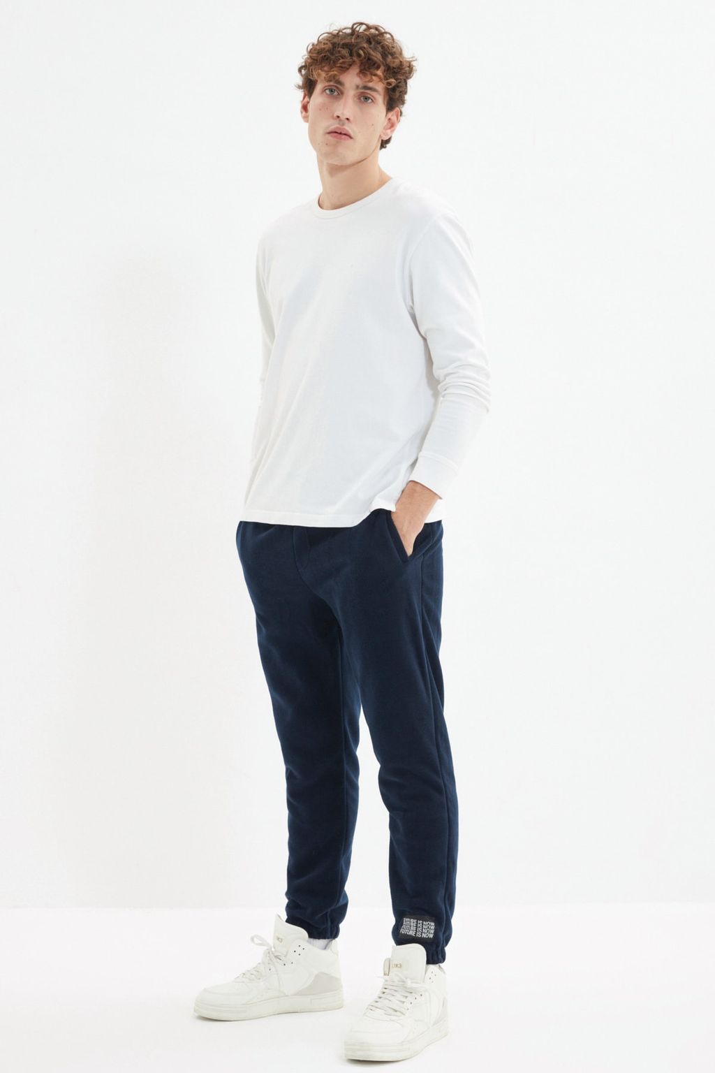TRENDYOL MAN Haki Regular/Normal Kesim Lastik Paca S?cak Tutan Anti-pilling Polar Esofman Alt? TMNAW22EA0438 - Trendyolmilla фото 6