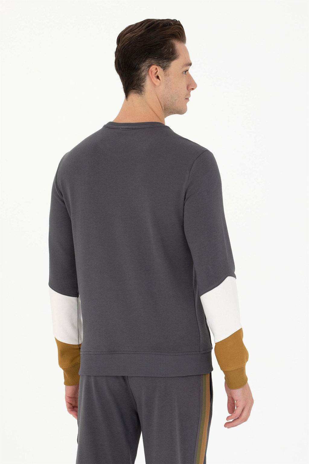 U. S. Polo Assn Мужской свитшот антрацитового цвета с круглым вырезом - U.s. polo assn фото 13