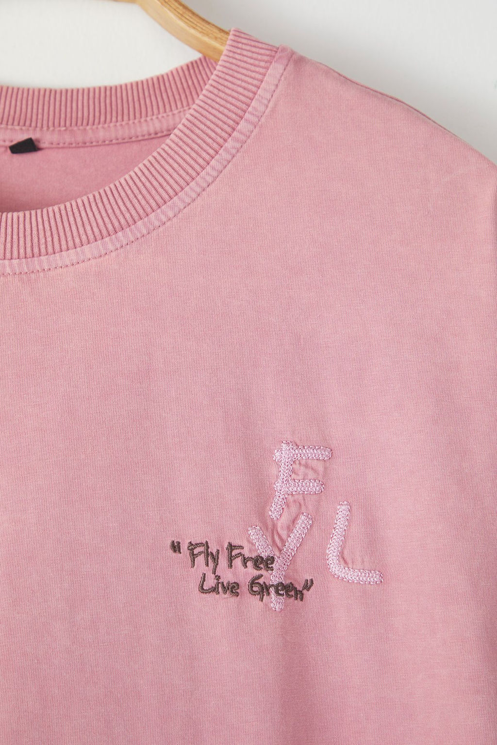 TRENDYOL MAN Siyah Oversize/Genis Kesim Soluk Efektli Bask? Nak?sl? Kal?n %100 Pamuk Tok T-shirt TMNSS25TS00012 - Trendyolmilla фото 6