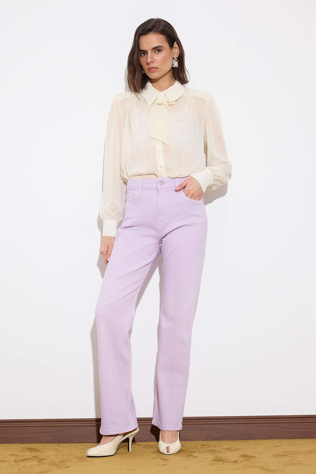 Limited Edition Lila Yuksek Bel Straight Jeans TWOSS26JE00241 - Trendyolmilla фото 2