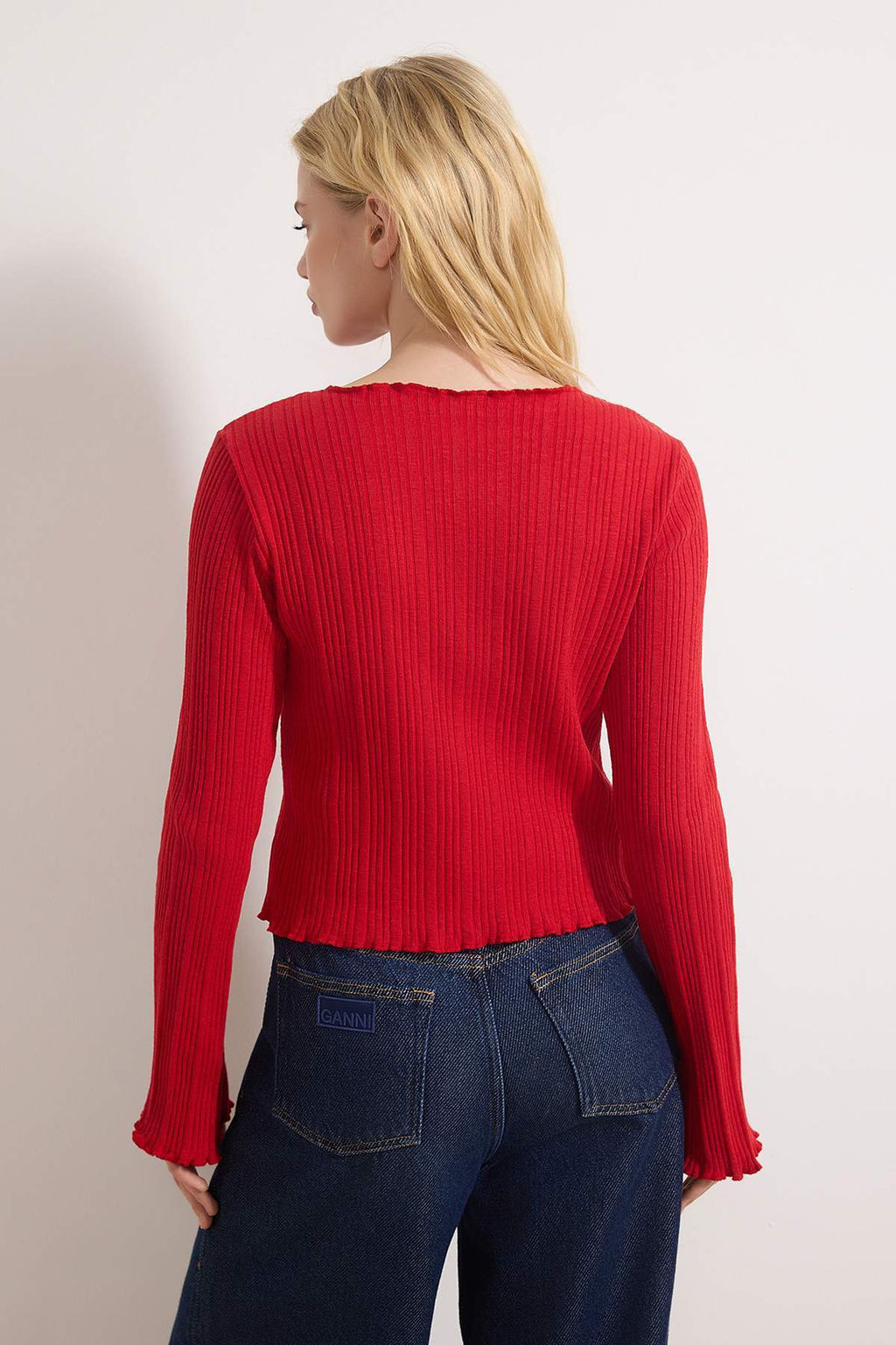 K?rm?z? Jakarl? Fitted/Vucuda Oturan Dugme Detayl? Esnek Orme Bluz TWOAW26BZ00046