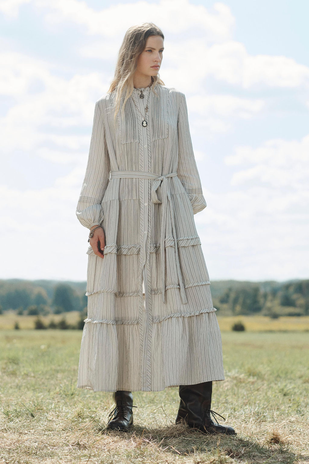 ROMANTIC DRESS WITH BELT - LIMITED EDITION - Zara фото 2