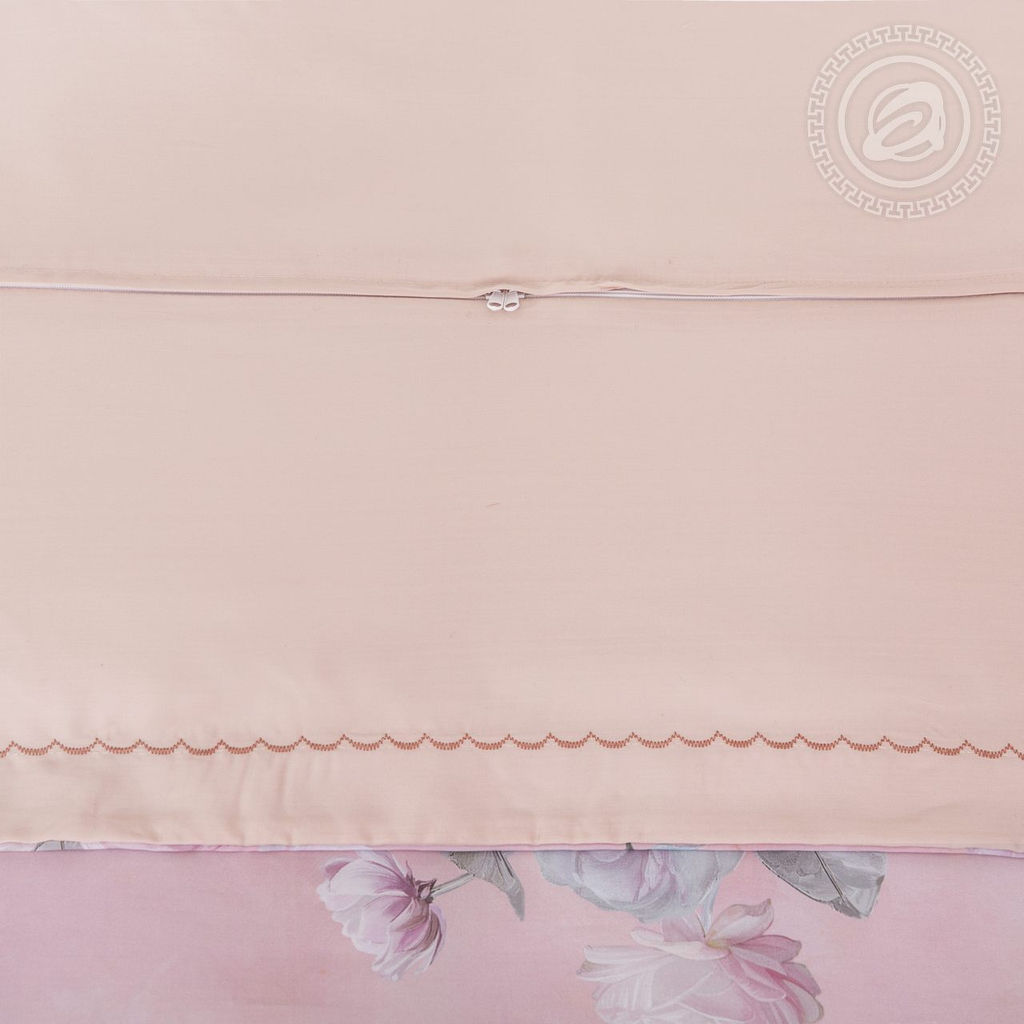 Постельное белье Пейдж (тенсель) Евро/Пододеяльник (молния, ушки): 1 шт.- 220*200; Простыня: 1 шт.- 260*240; Наволочка (молния, ушки): 2 шт.- 70*70; Наволочка (молния, ушки): 2 шт.- 50*70 Тенсел