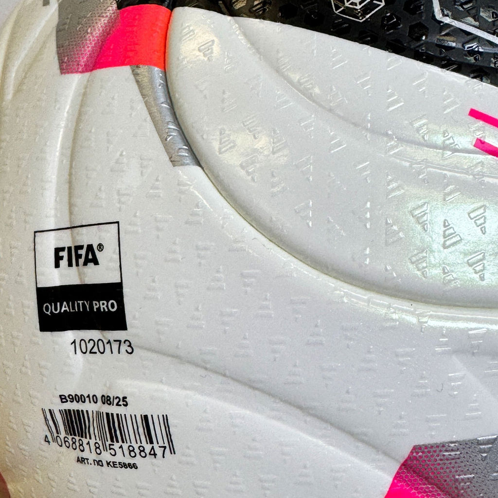 Мяч футбольный