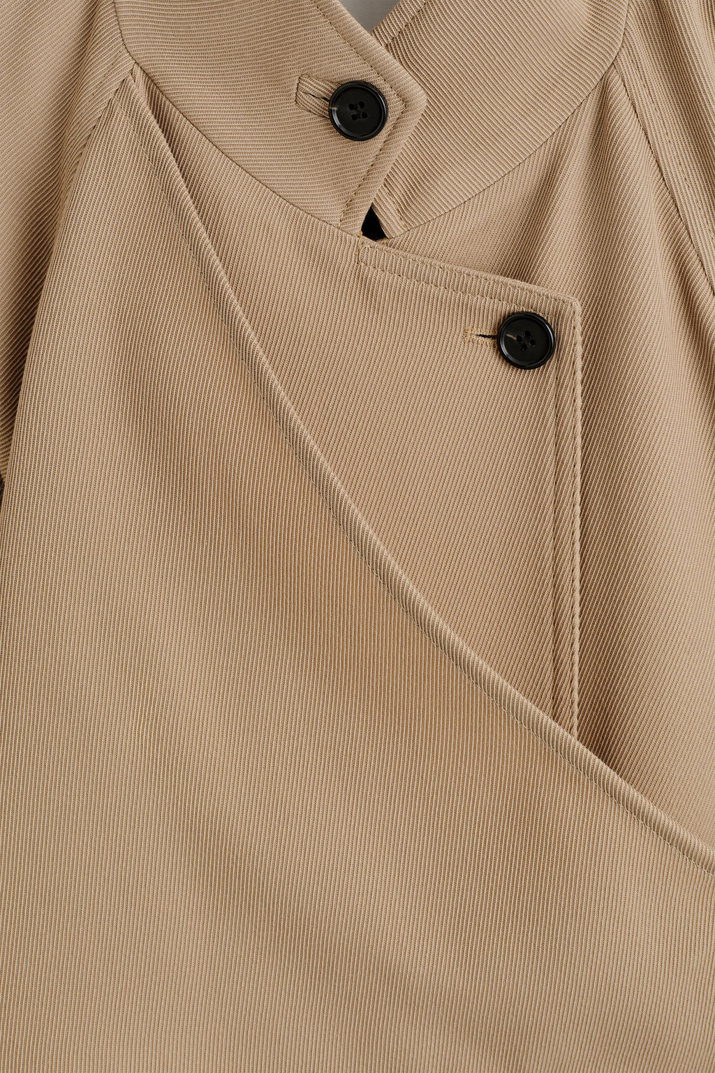 GABARDINA DE TWILL DE LANA CRUZADA