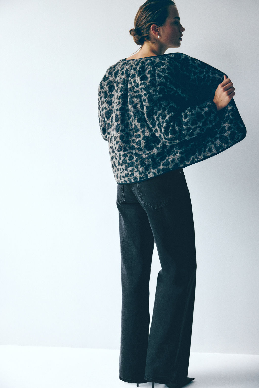 Chaqueta estampada en borreguito - H&m фото 4
