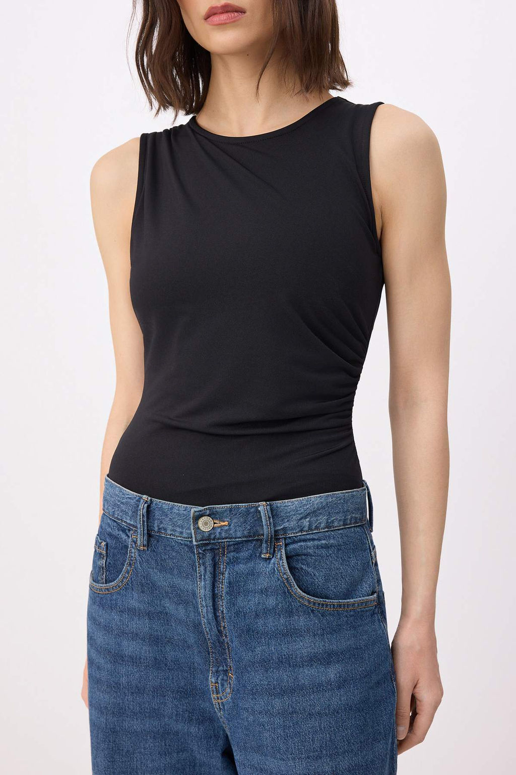 Siyah Duz Fitted Bisiklet Yaka Kolsuz C?tc?tl? Esnek Orme Body TWOSS26BD00020 - Trendyolmilla фото 3