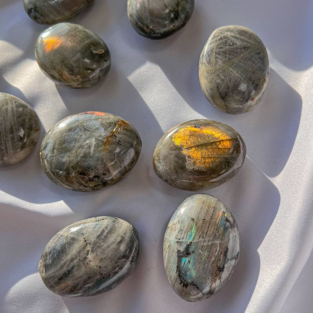 Галтовка из Лабрадора