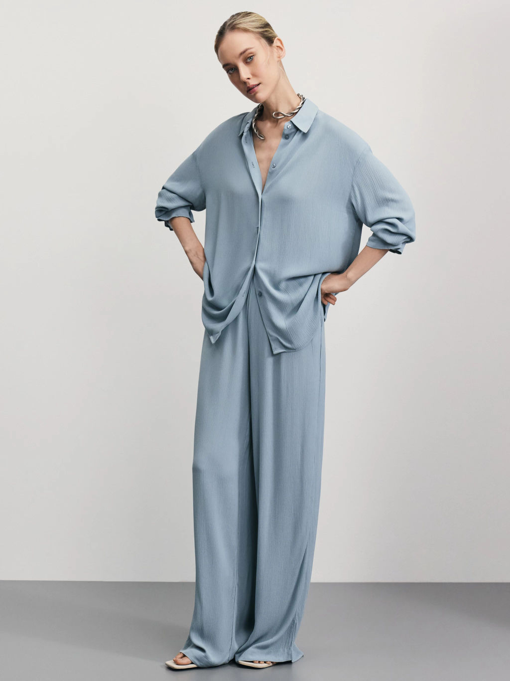 Блузка из фактурной вискозы / Zarina  фото 2