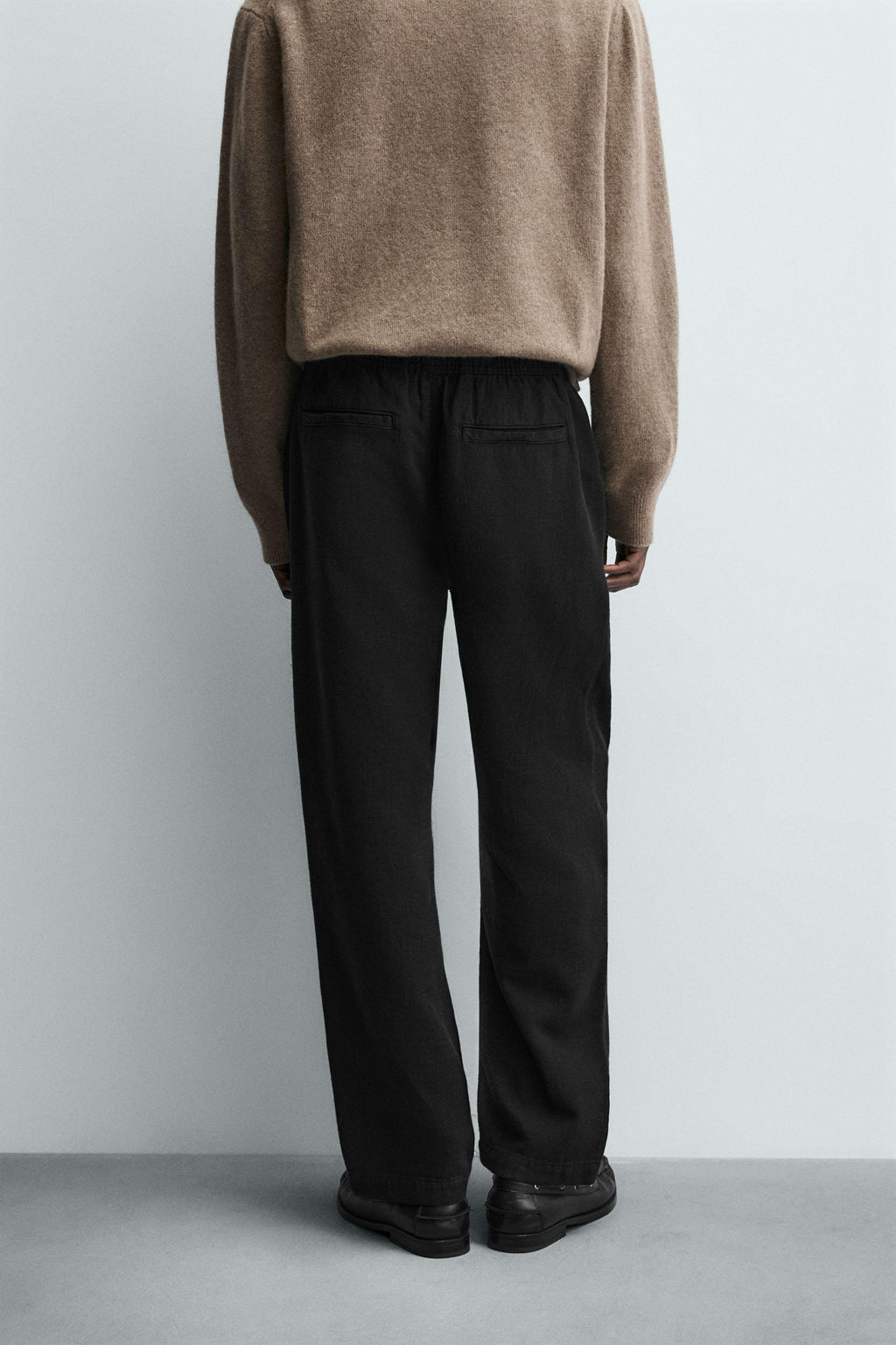 PANTAL?N RELAXED FIT ESTRUCTURA / Negro - Zara фото 3