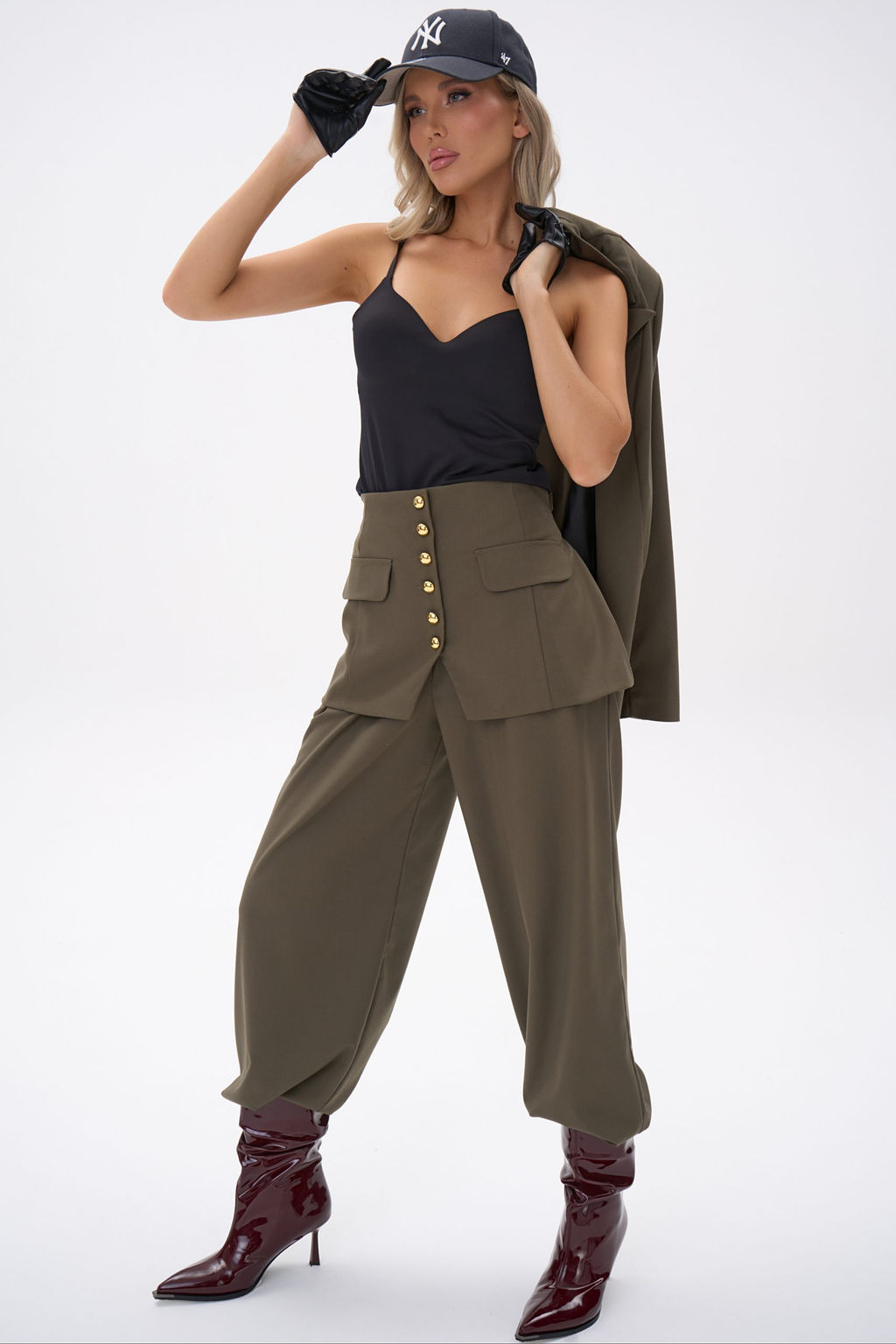 Костюм  тройка Мэдди (хаки)