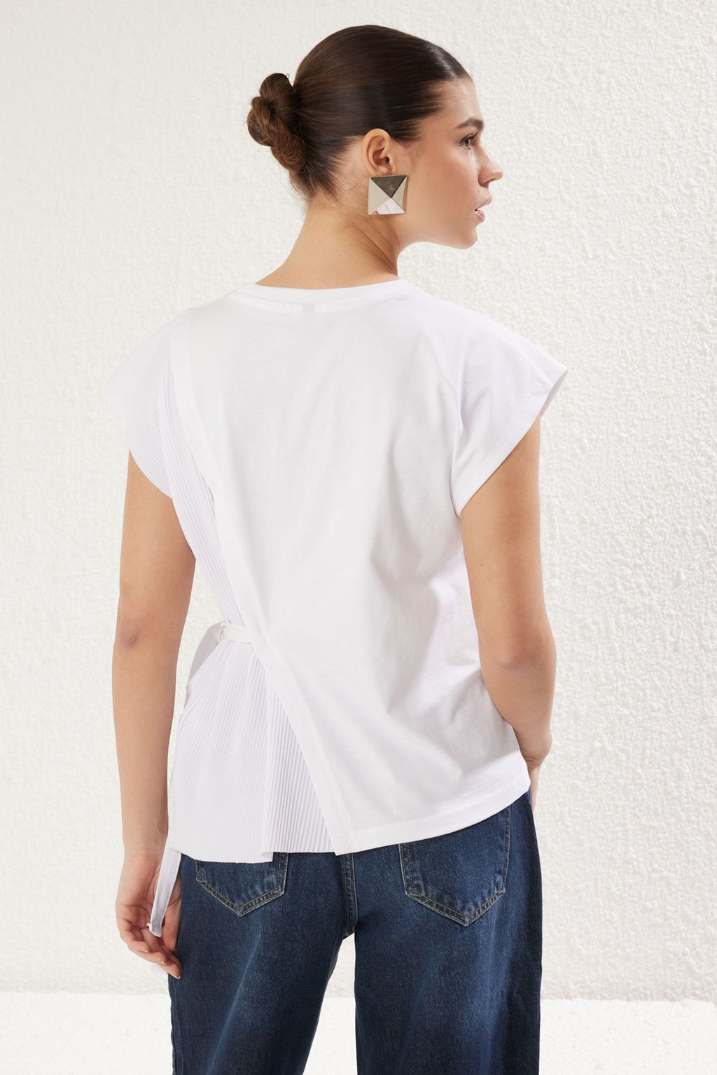 Trendyolmilla Siyah Pilise ve Baglama Detayl? Relaxed/Rahat Kal?p Orme Bluz TWOSS25BZ00094  фото 19