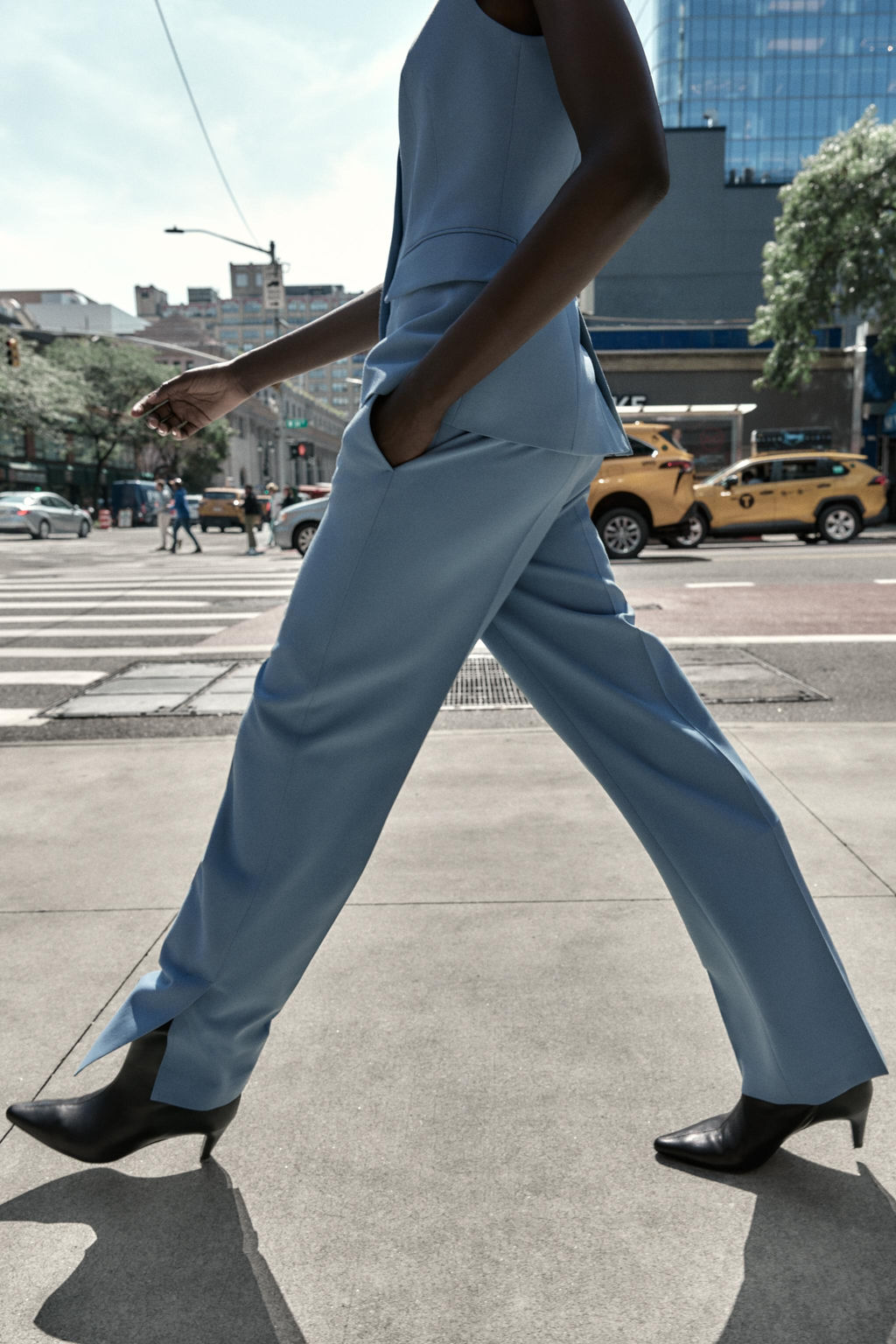 FLARE TROUSERS WITH SIDE VENTS