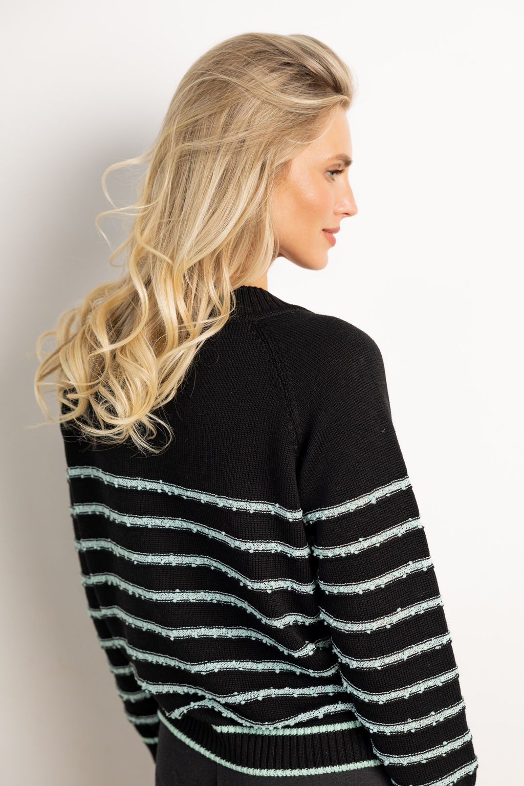 SS-2627 джемпер женский черный - Mozart фото 6