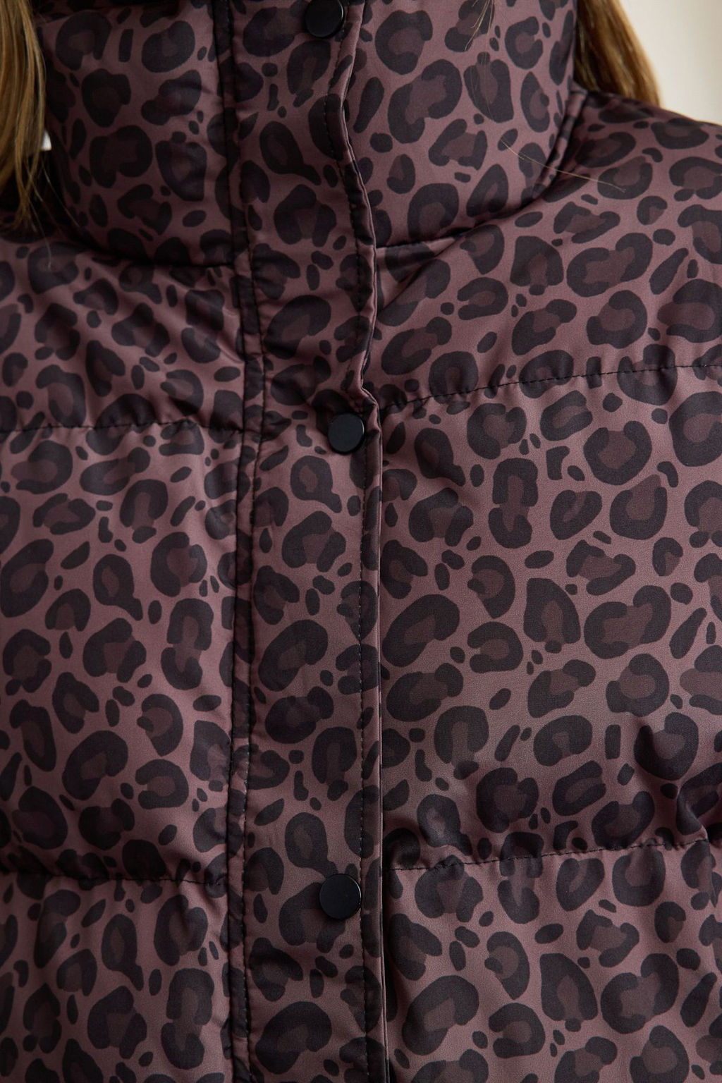 TRENDYOLMILLA Cok Renkli Kahverengi Leopar Desenli Oversize Kal?p Sisme Mont TWOAW25MO00222  фото 4
