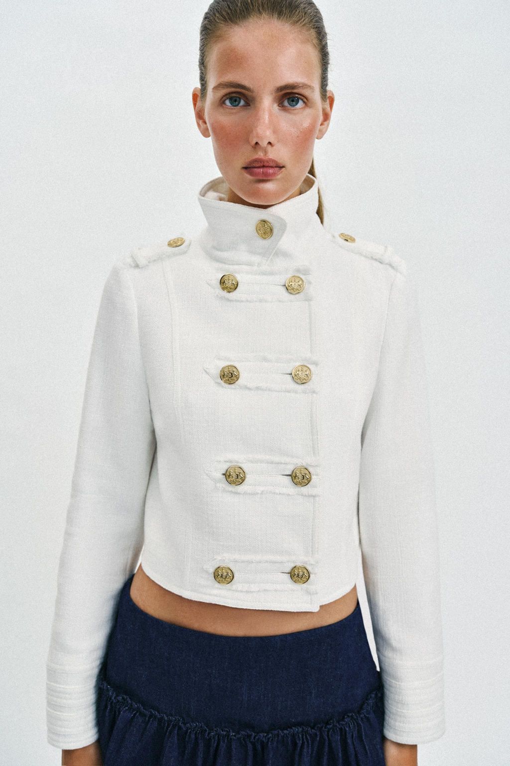 CHAQUETA CRUZADA BOT?N DORADO / Crudo - Zara фото 6