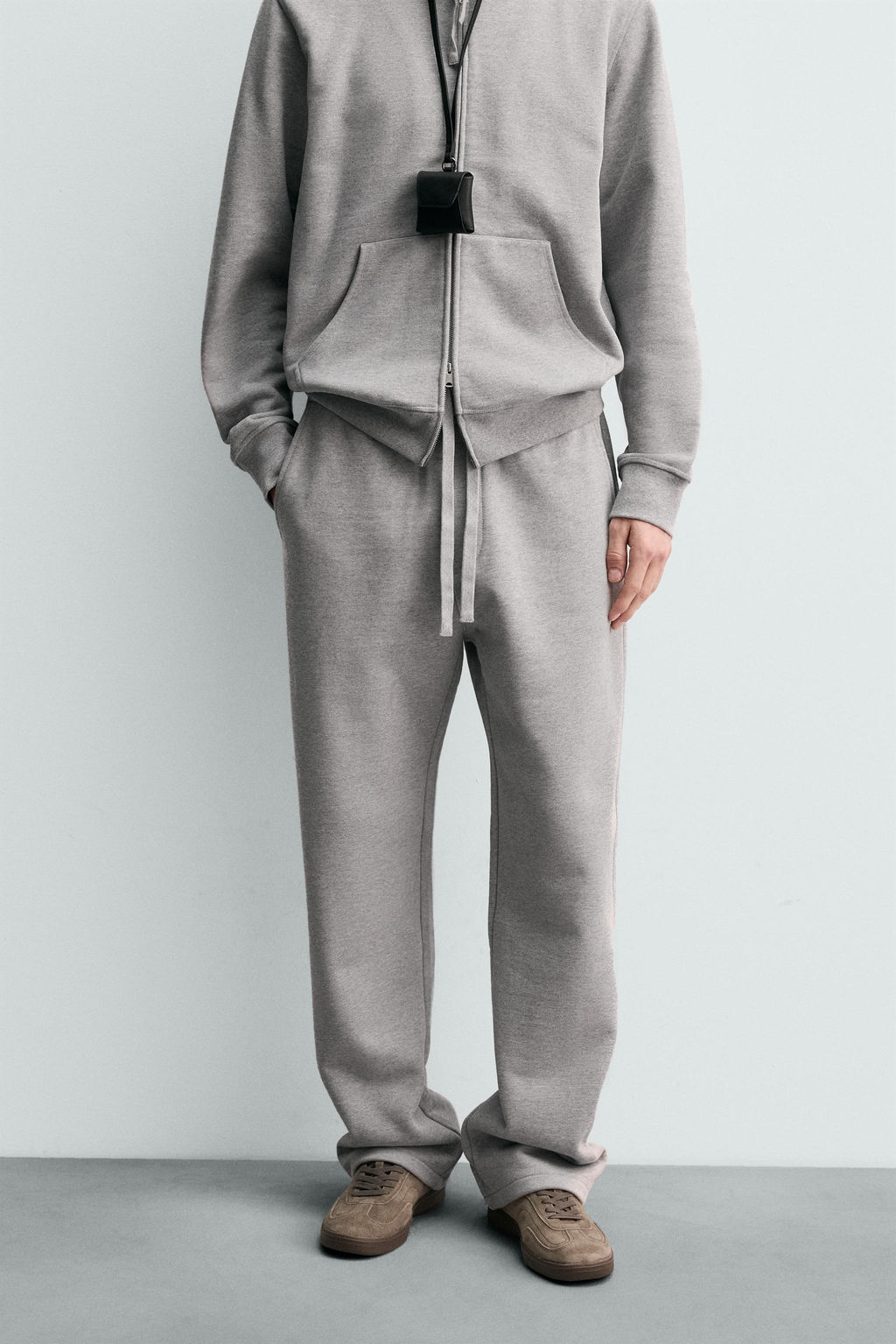 PANTAL?N JOGGER HEAVYWEIGHT REGULAR FIT ORIGINS / Gris vigor? - Zara фото 2