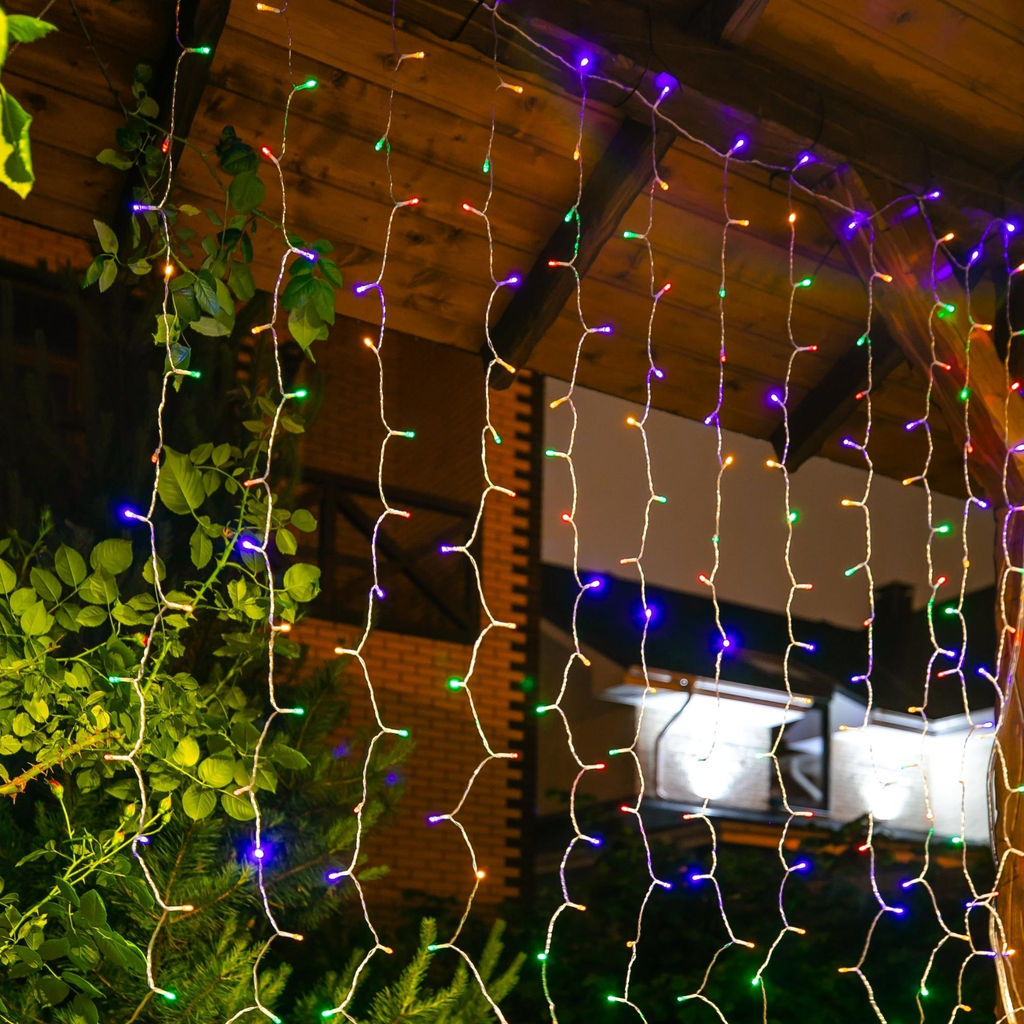 USL-S-132/PT1515 MULTICOLOR CURTAIN Садовый занавес на солнечной батарее. 192 светодиода. Разноцветный свет . 1*АА Ni-Mh аккумулятор в/к. IP44. TM Uniel.