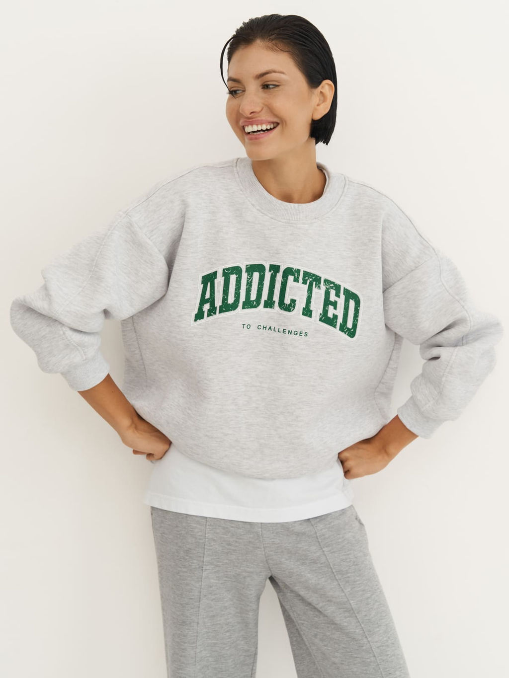 Утепленный свитшот оверсайз ADDICTED - NEVERLATE фото 3