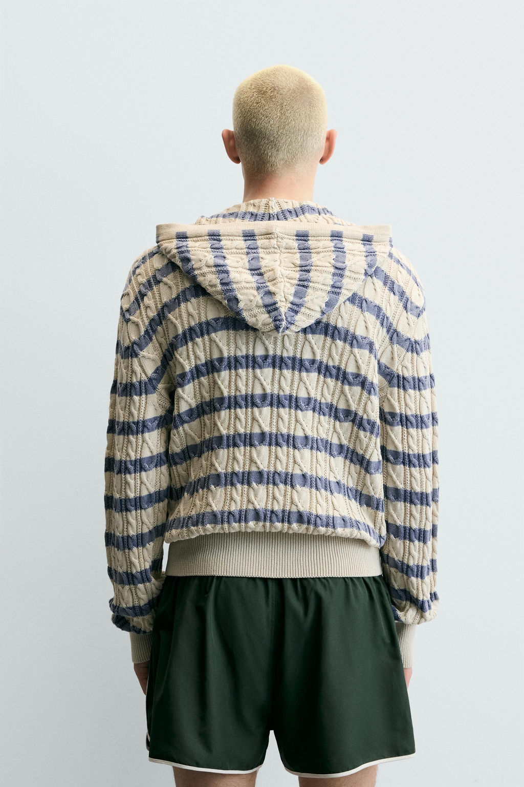 Кардиган Estructura Trenzas Capucha бежевый