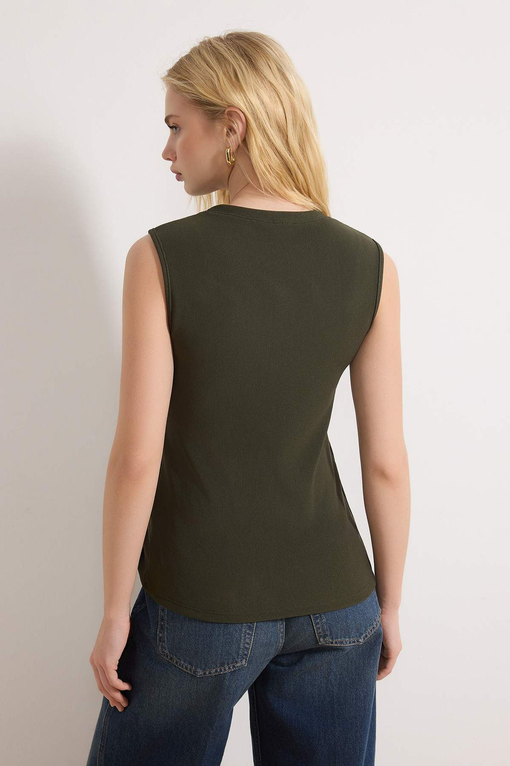 Haki Aksesuar Dugmeli Bisiklet Yaka Regular Boy Yelek Orme Bluz TWOSS25BZ00558