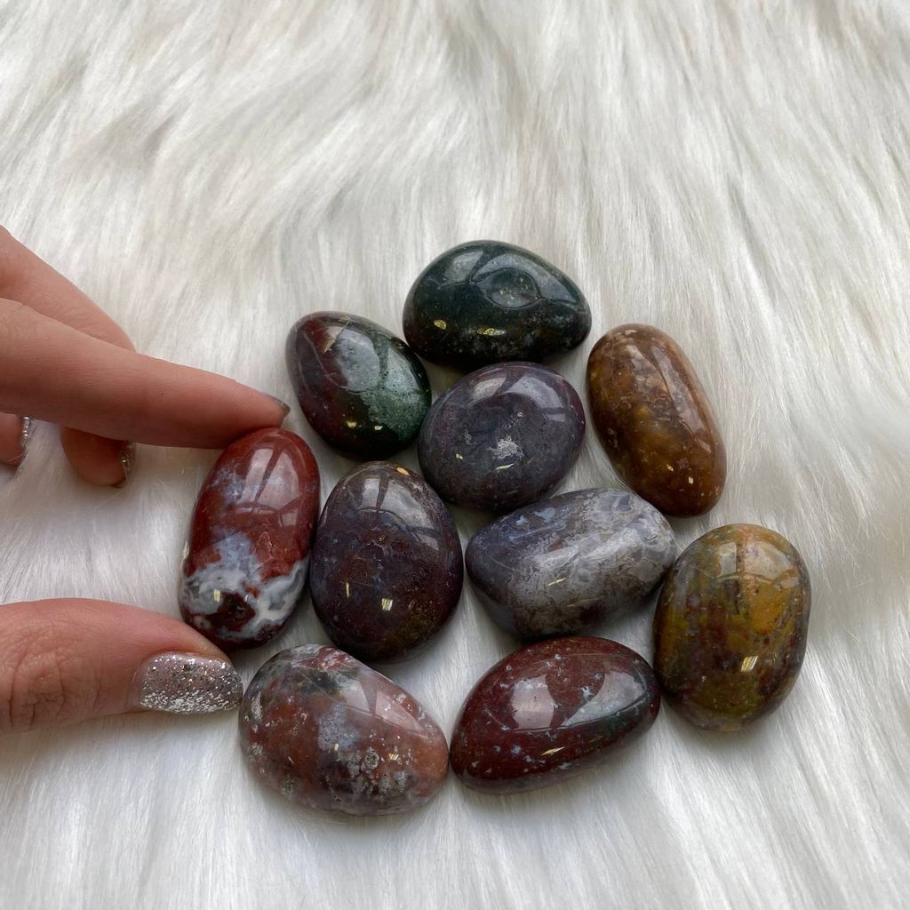 Галтовка из Яшмы океанической