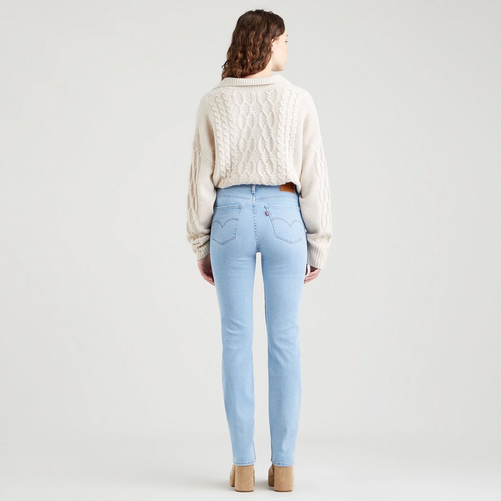 Джинсы женские