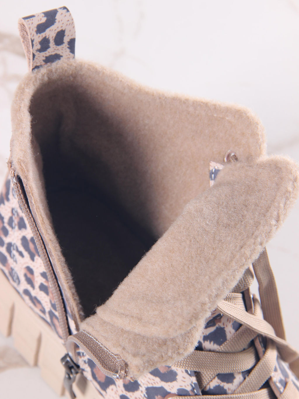 Ботинки 217.91505be.Бежевый леопард/мех