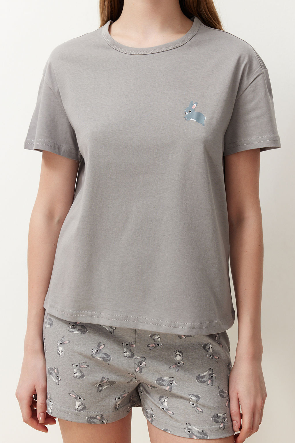 Gri %100 Pamuklu Tavsan Desenli Sortlu Orme Pijama Tak?m? THMSS24PT00199 - Trendyolmilla фото 4