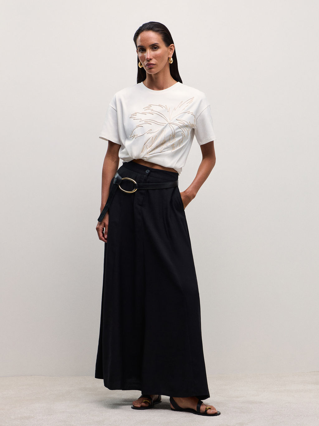 Футболка с декоративной вышивкой / Zarina  фото 4