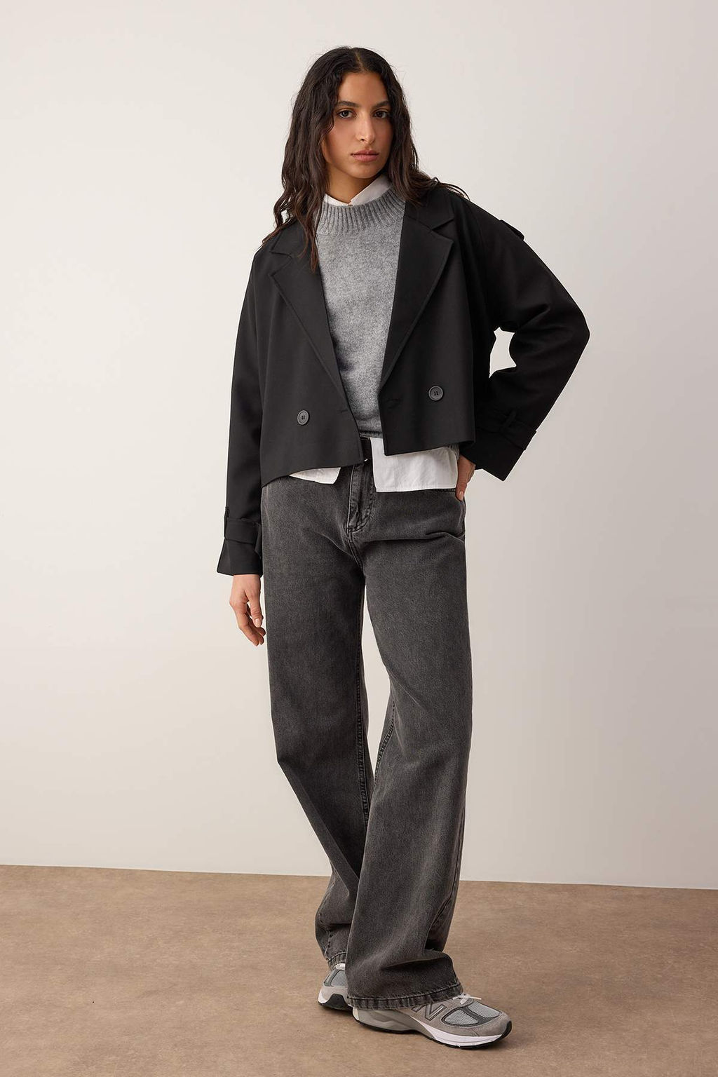 Siyah Premium Dokuma Crop Blazer Ceket TWOSS24BC00010