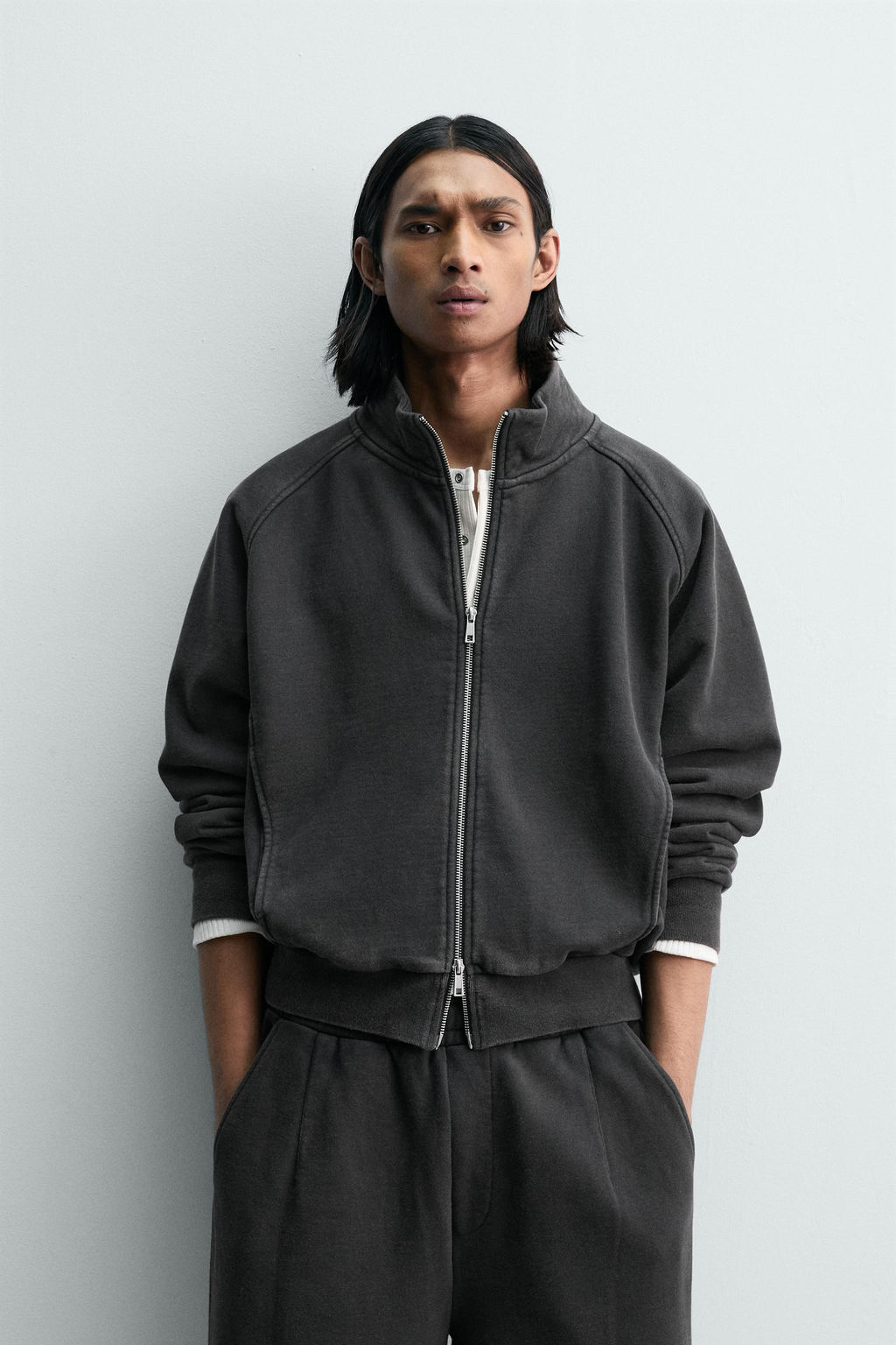 SUDADERA RELAXED FIT LAVADO / Antracita oscuro - Zara фото 2