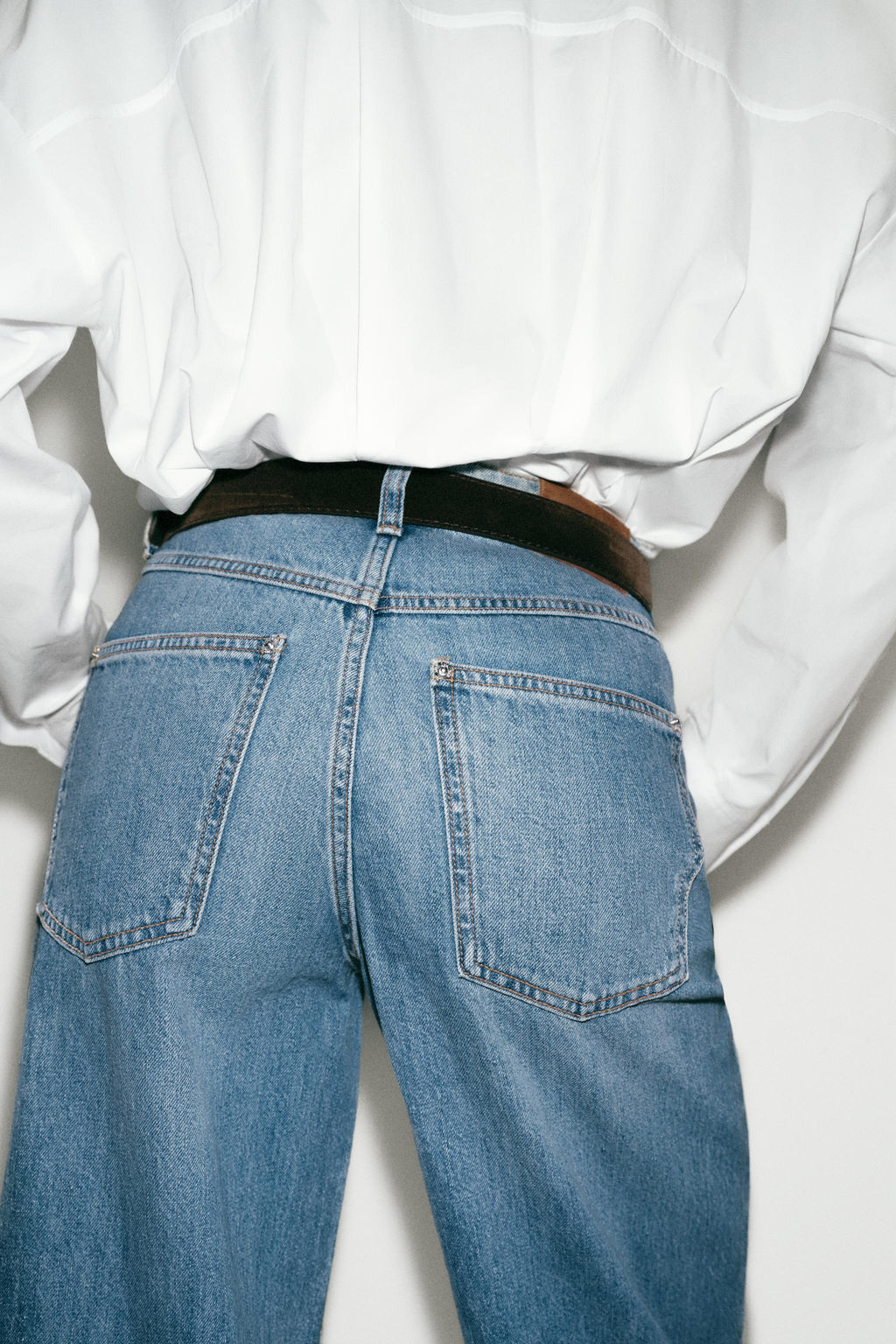 Z.08 BELTED WIDE-LEG CROPPED JEANS - Zara фото 32