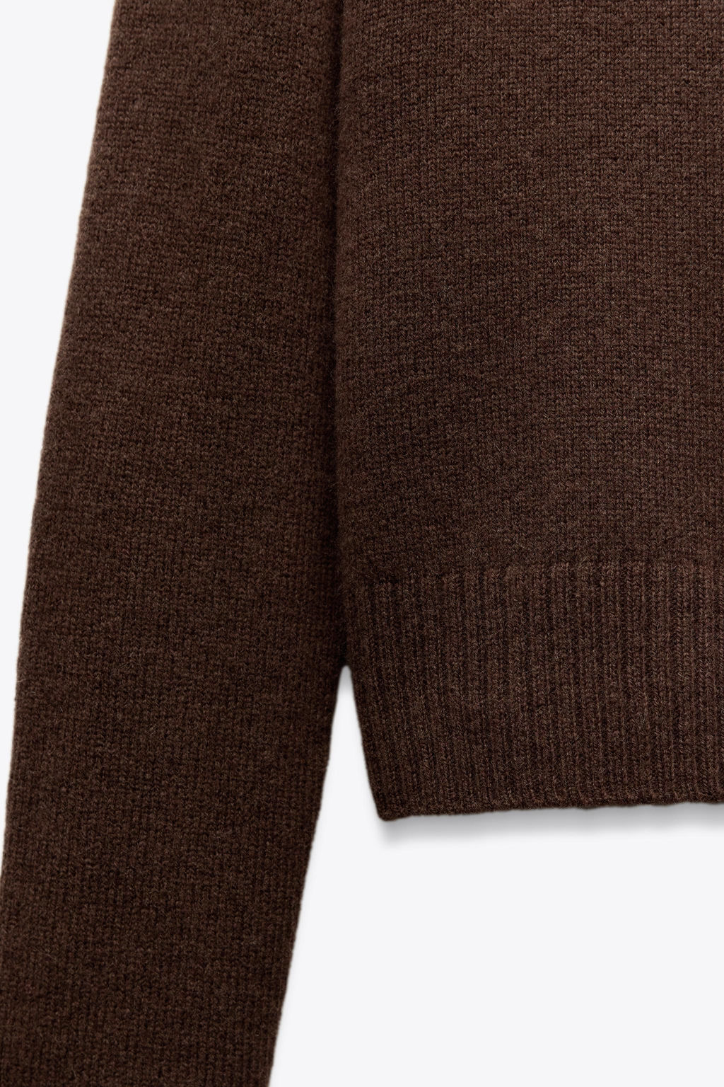 100% WOOL PLAIN KNIT SWEATER