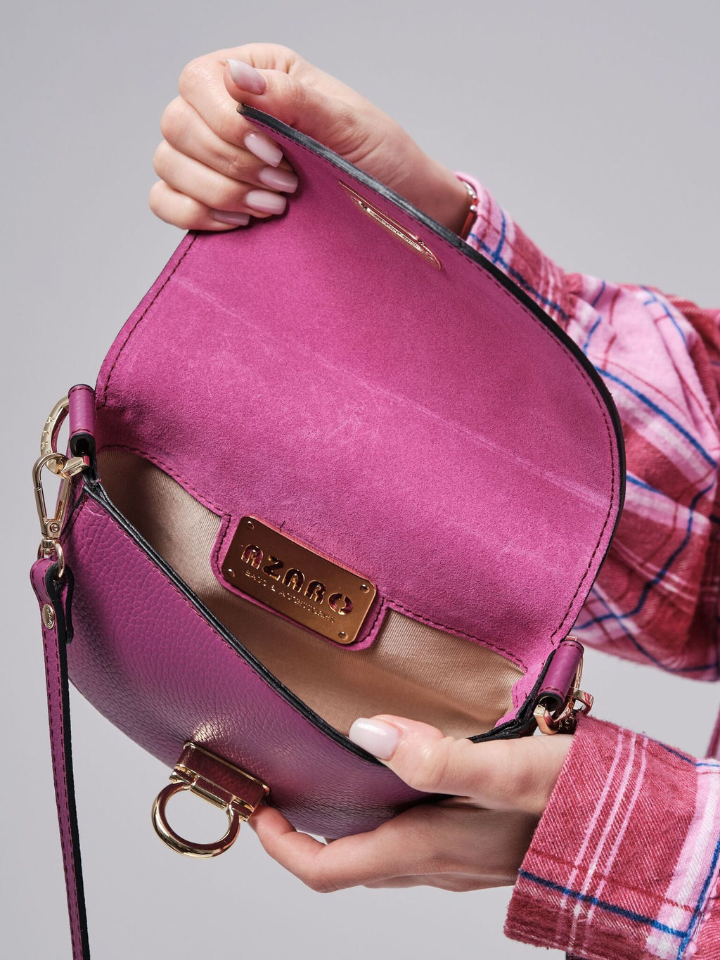 Сумка замшевая Azaro 31032 фиолетовый флокс