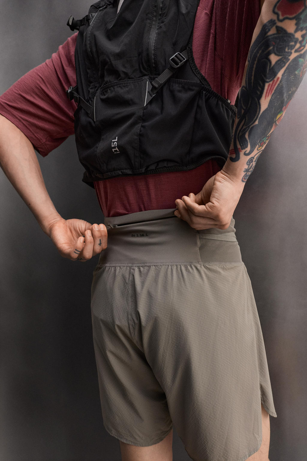PANTALONES CORTOS TRAIL RUNNING / Gris antracita - Zara фото 6