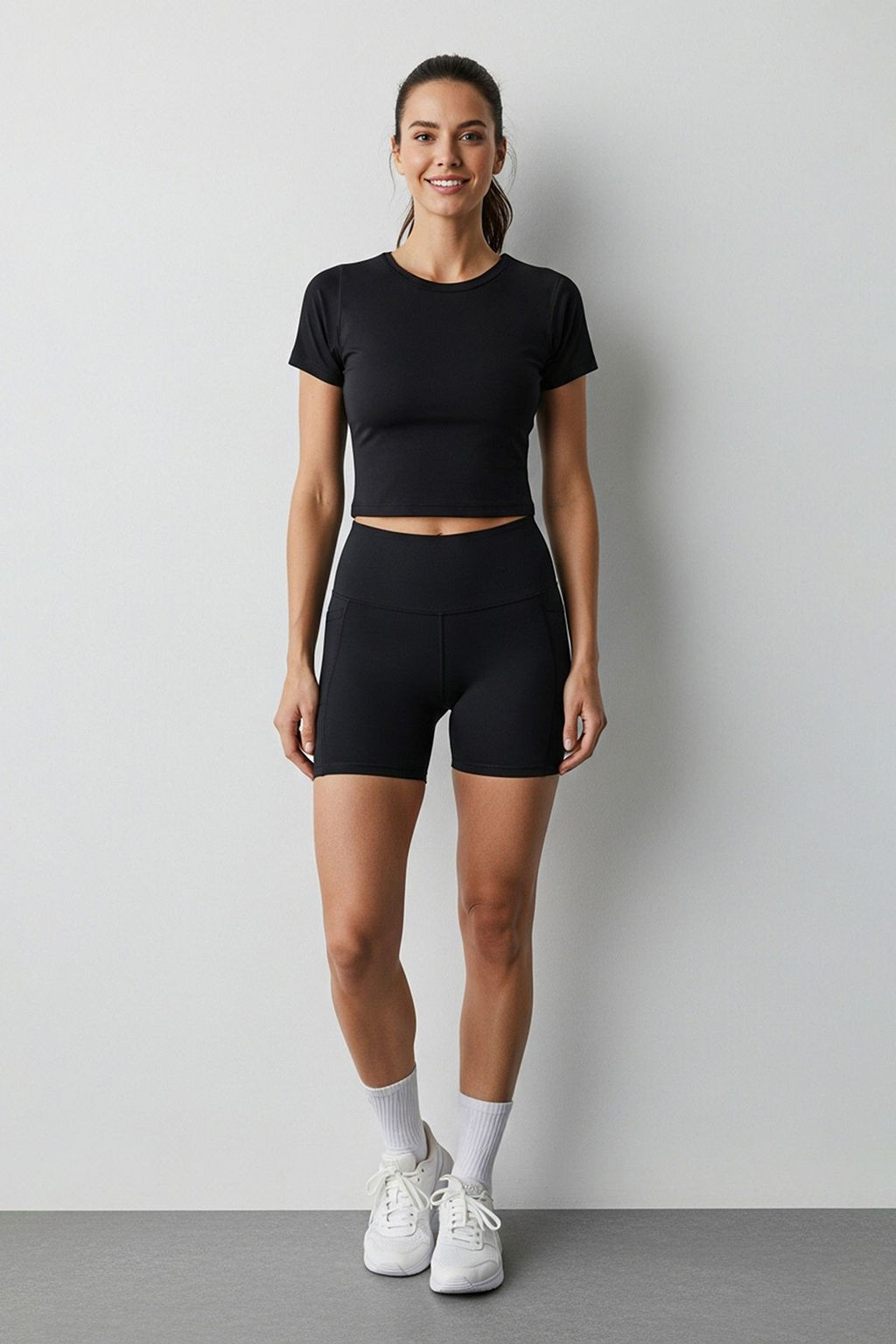 TRENDYOLMILLA Siyah Seamless/Dikissiz Orme Spor T-Shirt THMSS25TS00000