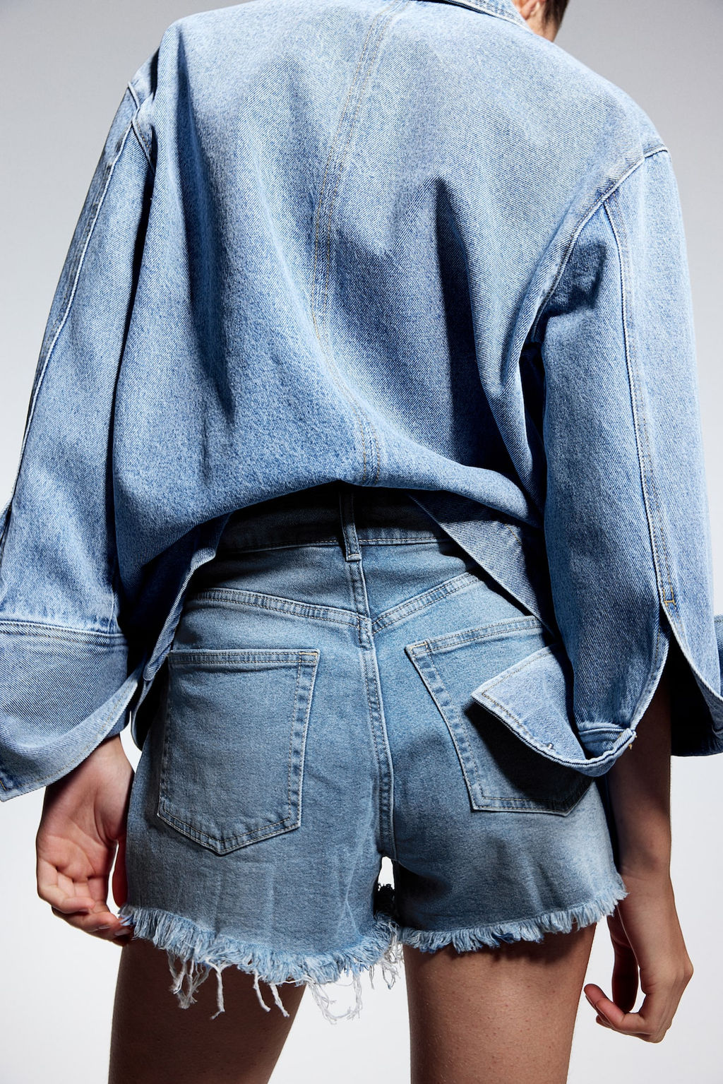 Vaquero corto de talle alto - H&m фото 4