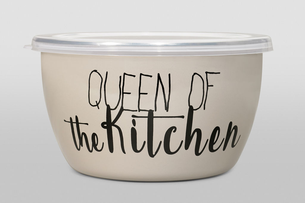 МИСКА ЭМАЛИРОВАННАЯ БЕЗ РУЧЕК С ПЛАСТИКОВОЙ КРЫШКОЙ QUEEN OF KITCHEN 2,4 л (18 см)