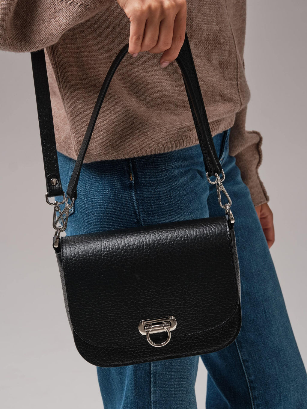 Сумка кожаная Azaro 30741 черный соло