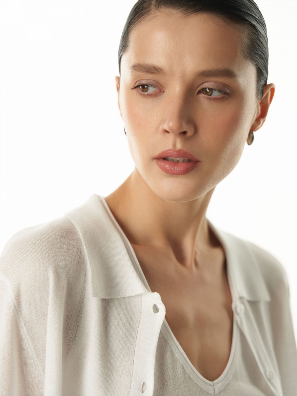 Conso/KCL 230741 - milk Кардиган женский  фото 2