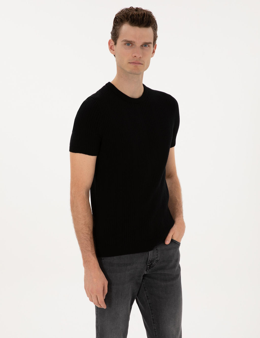 Siyah Slim Fit Bisiklet Yaka Triko Kazak