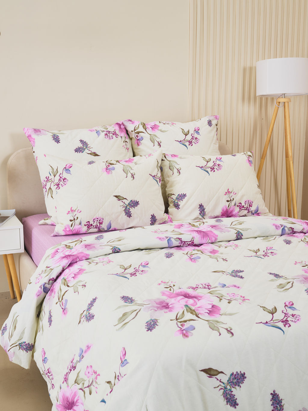 Постельное белье зима-лето из поплина с простыней на резинке - Джина Семейный с прост. на рез.180*200*25 (нав.70x70)