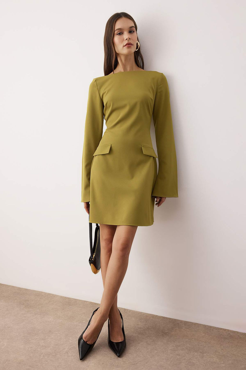 Yag Yesil Duz Cep Detayl? K?sa / Mini Dokuma Elbise TWOAW26EL00183 - Trendyolmilla фото 2