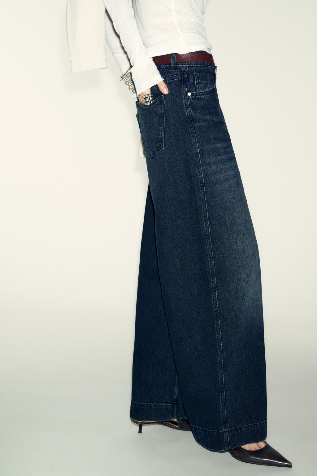 Z1975 LOOSE WIDE-LEG HIGH-WAIST JEANS - Zara фото 4
