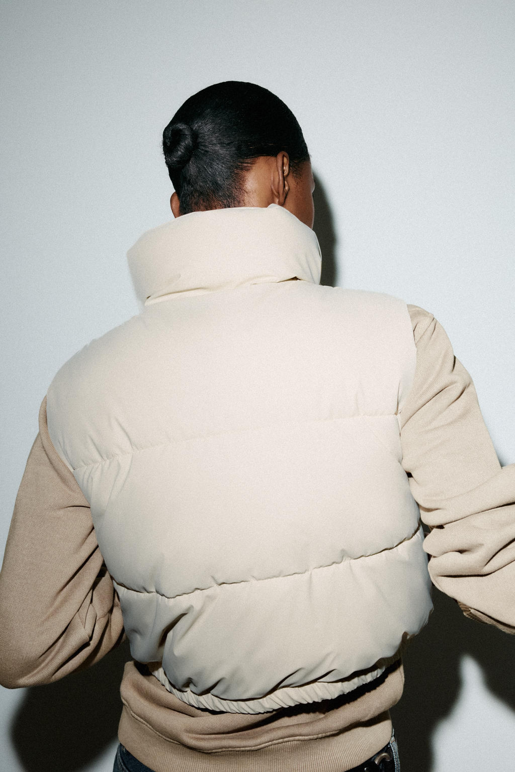 RUBBERISED QUILTED GILET - Zara фото 7