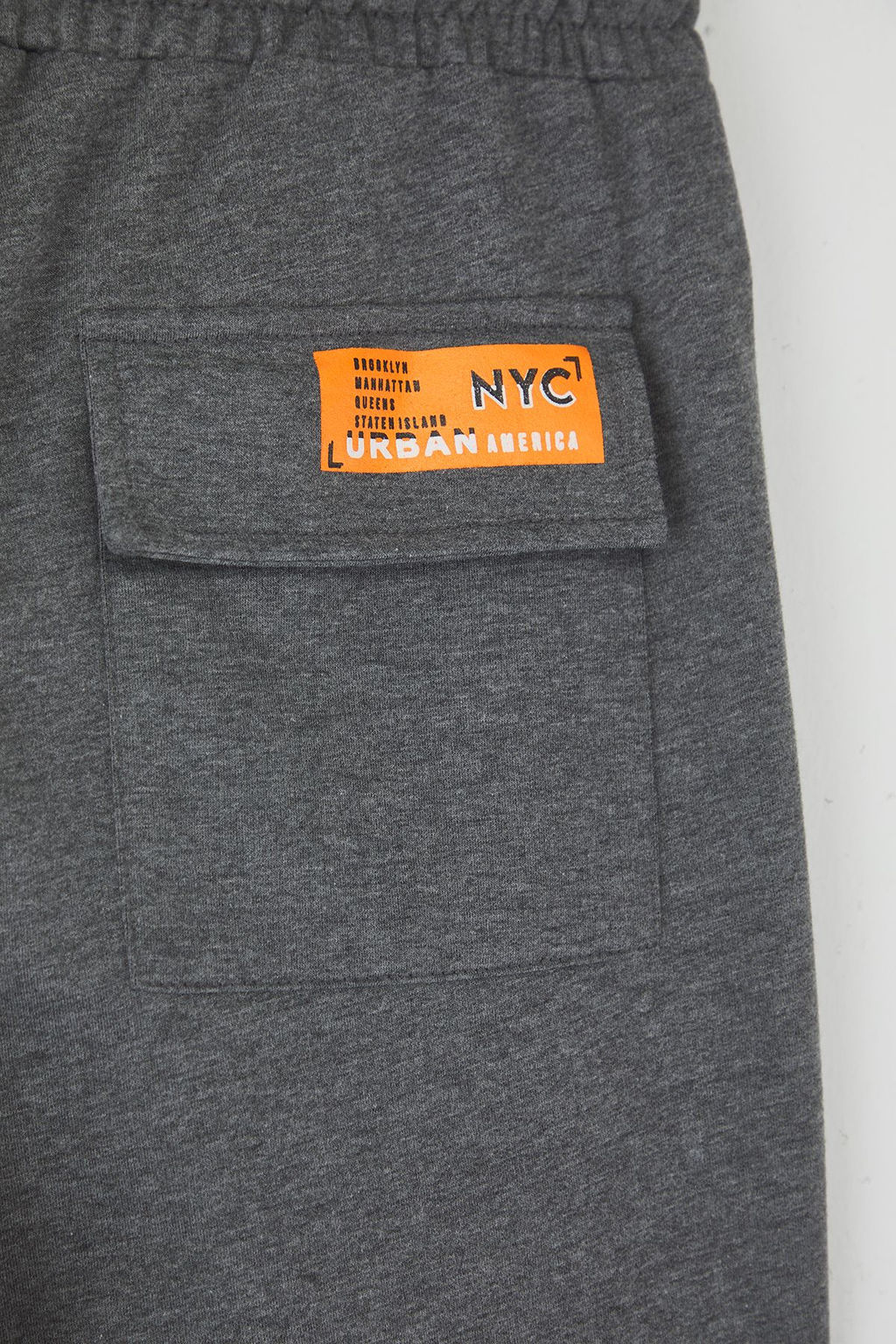 TRENDYOL MAN Siyah Regular/Normal Kesim Orta Boy Sehir Bask?l? Sort TMNSS22SR0406 - Trendyolmilla фото 10